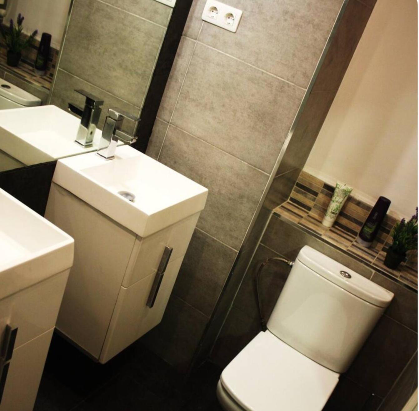 Suite En Apartamento Privado Terraza Centro 毕尔巴鄂 外观 照片